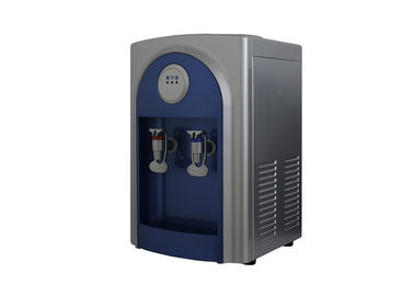 Compressor die Gebottelde Hoogste de Ladingsdesktop VFD Beschikbare Displayer koelen van de Waterautomaat